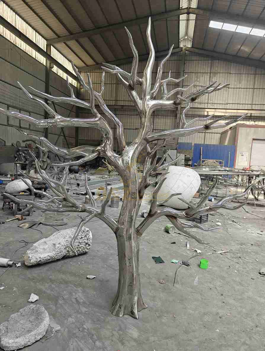 Customized Outdoor Metal Tree Sculpture For Sale 1