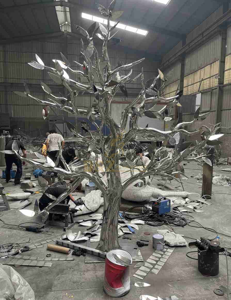 Customized Outdoor Metal Tree Sculpture For Sale 6