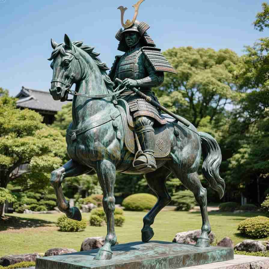 Japanese Samurai Statue 3