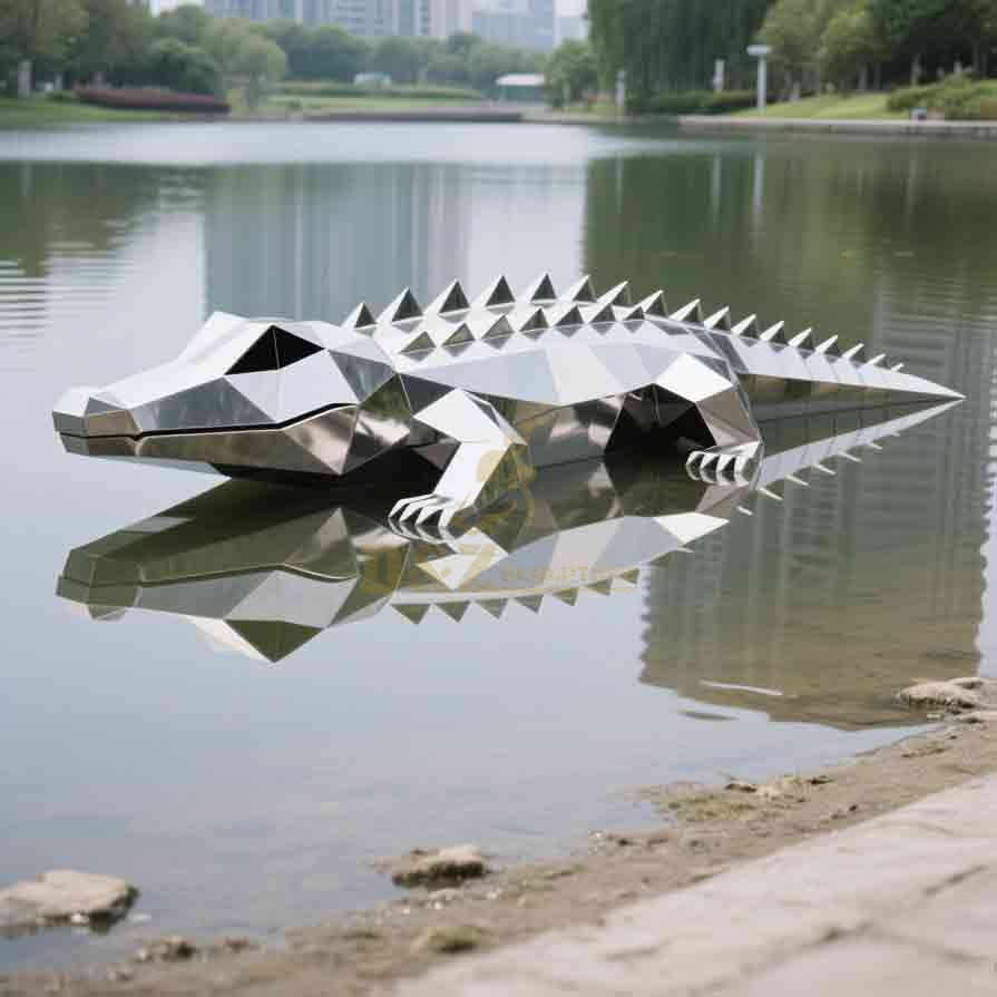 Modern Geometric Metal Crocodile Sculpture for Sale 8
