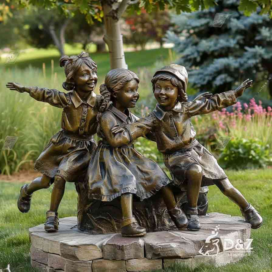 Bronze Children Playing Statue for Garden Decor 3
