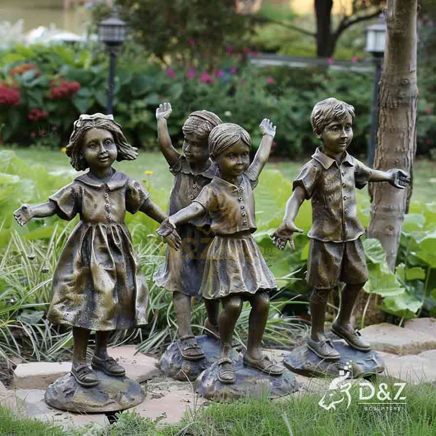 Bronze Children Playing Statue for Garden Decor 4