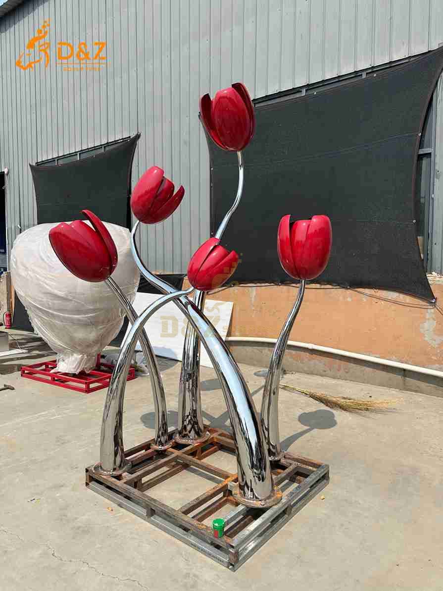 Bouquet of Tulips Sculpture 2