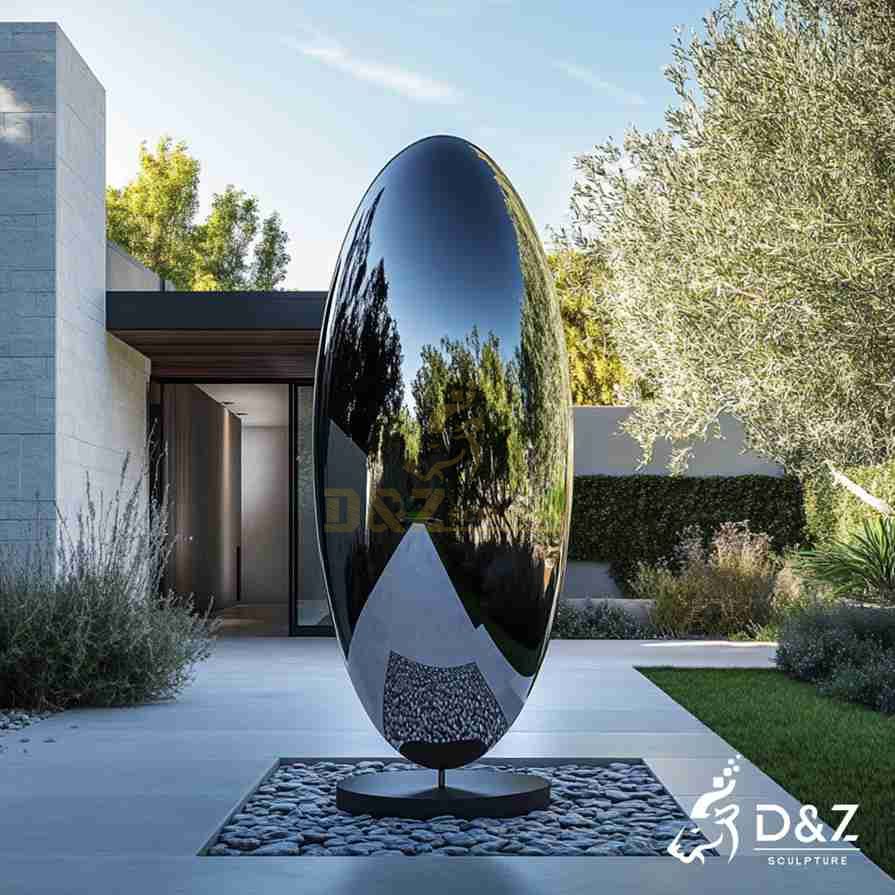 Black Oval Sculpture 1