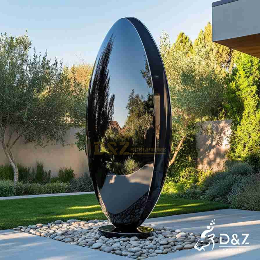 Black Oval Sculpture 5