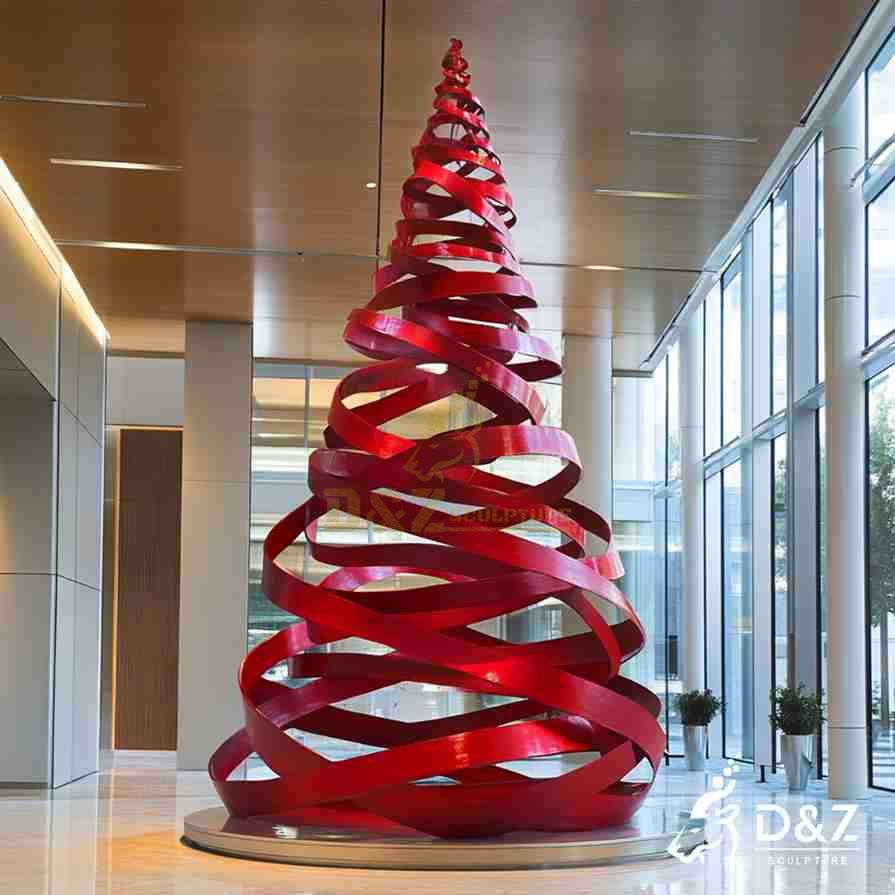 Wire Christmas Tree Sculpture 6