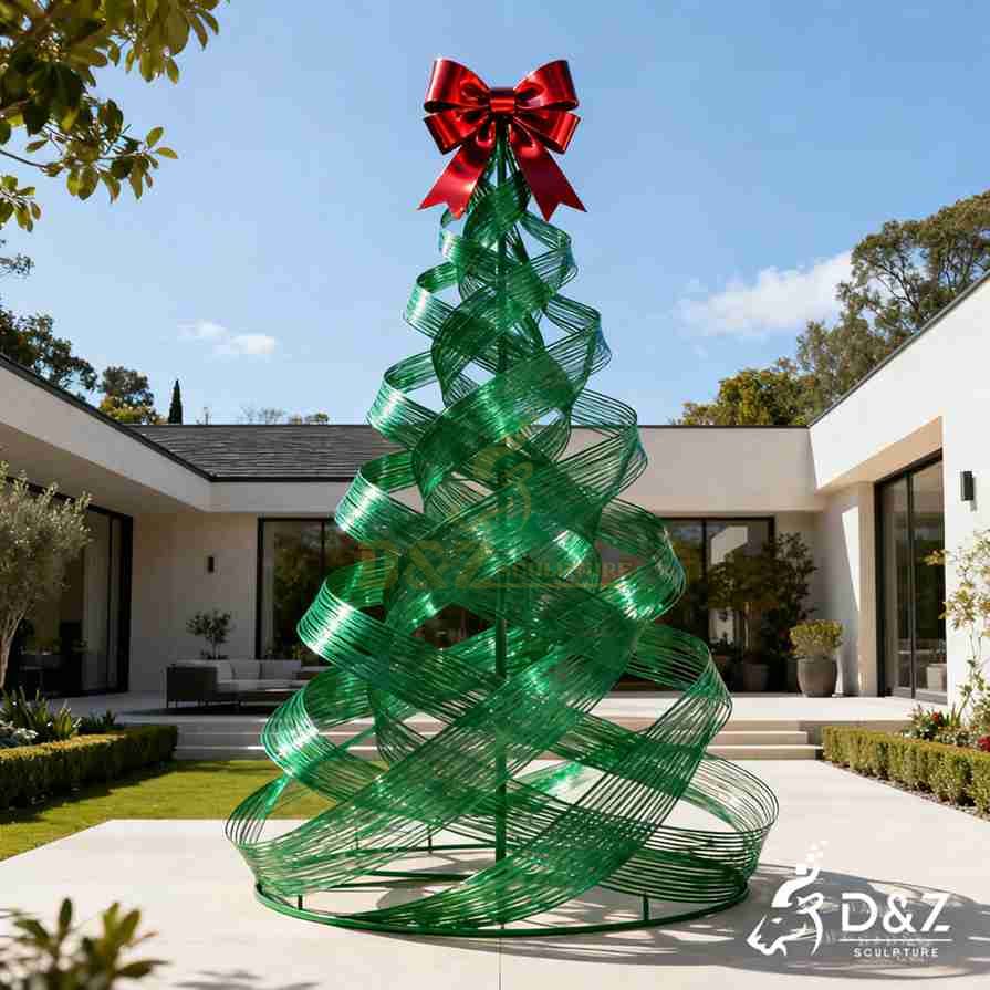 15-11 Unique Large Christmas Sculptures for Festive Decor