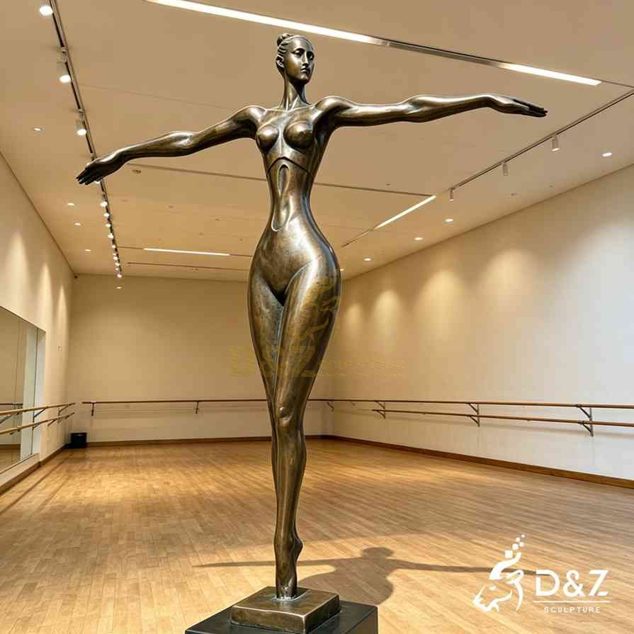 Abstract Figure Statue 4 Abstract Figure Statue 4